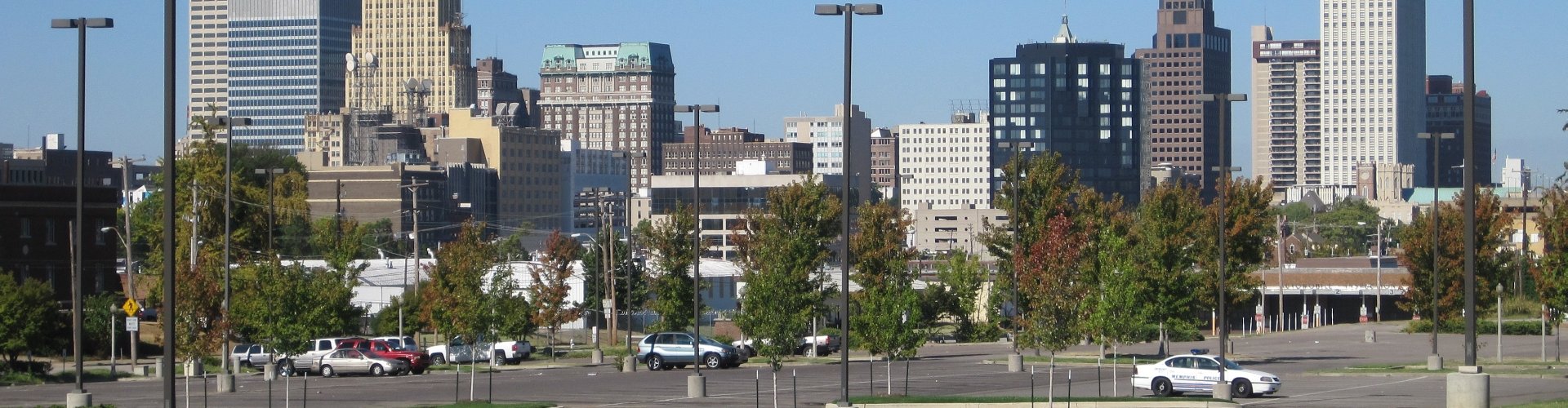 Sunset view of Memphis skyline along the Mississippi River